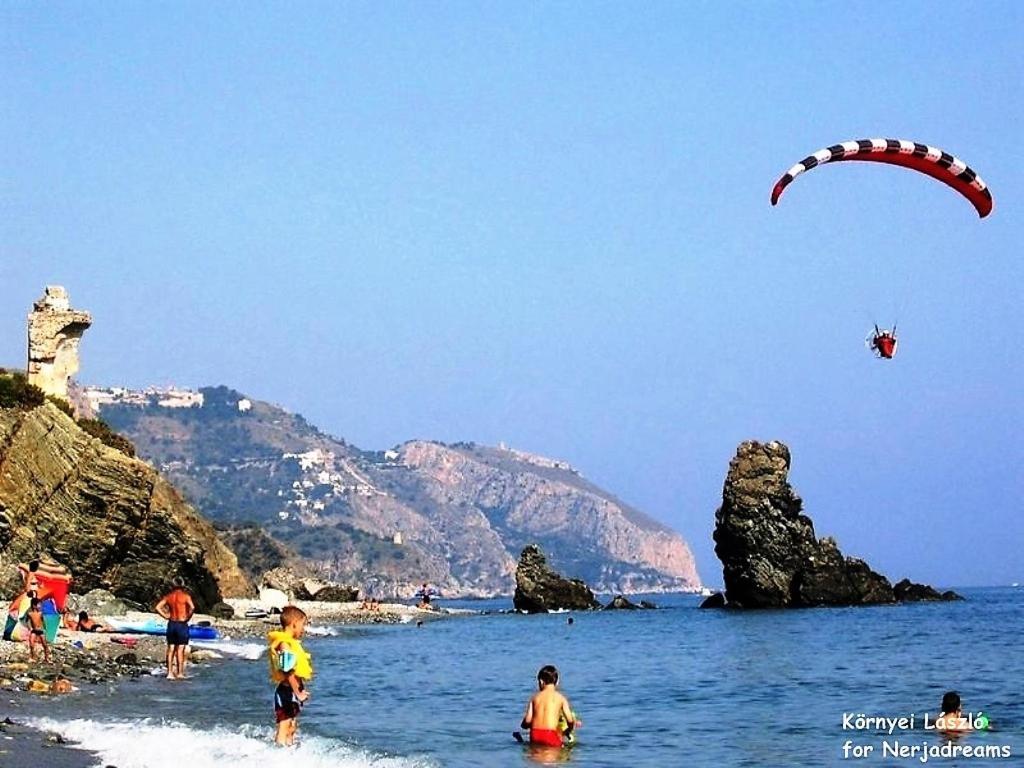 Balcon Del Duende Lägenhet Nerja Exteriör bild